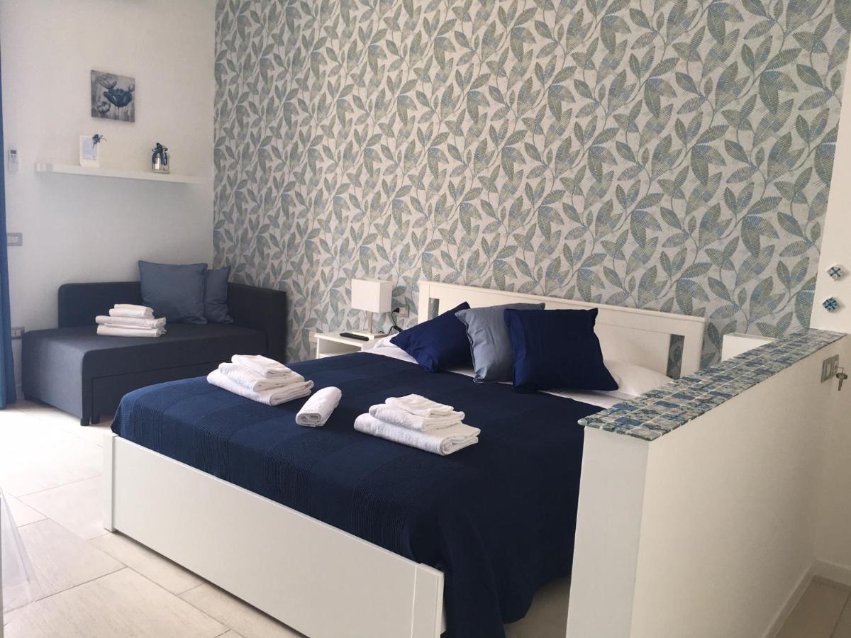 Apartament La Dimora Delle Sirene Salerno Zewnętrze zdjęcie