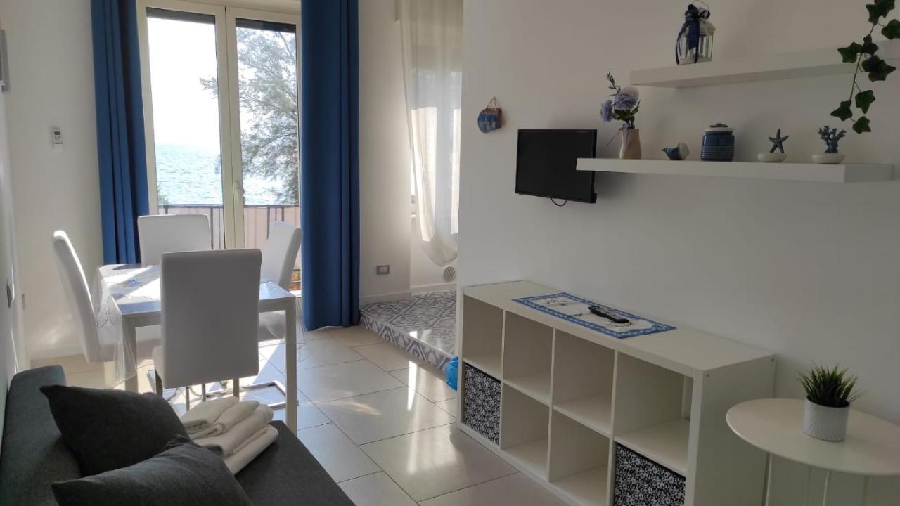 Apartament La Dimora Delle Sirene Salerno Zewnętrze zdjęcie